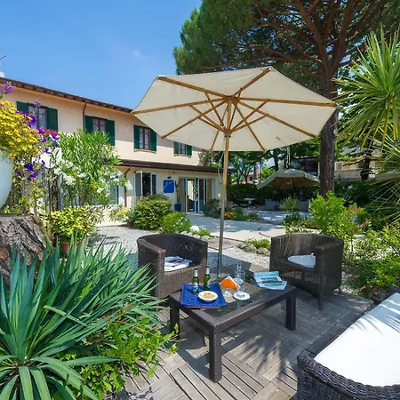 La Pace Forte dei Marmi