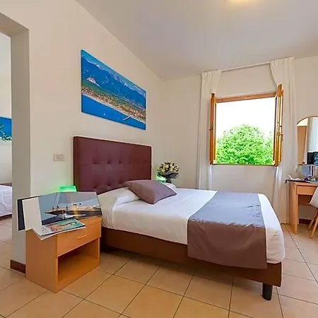 Hotel La Pace
