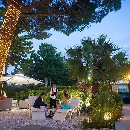 La Pace Forte dei Marmi