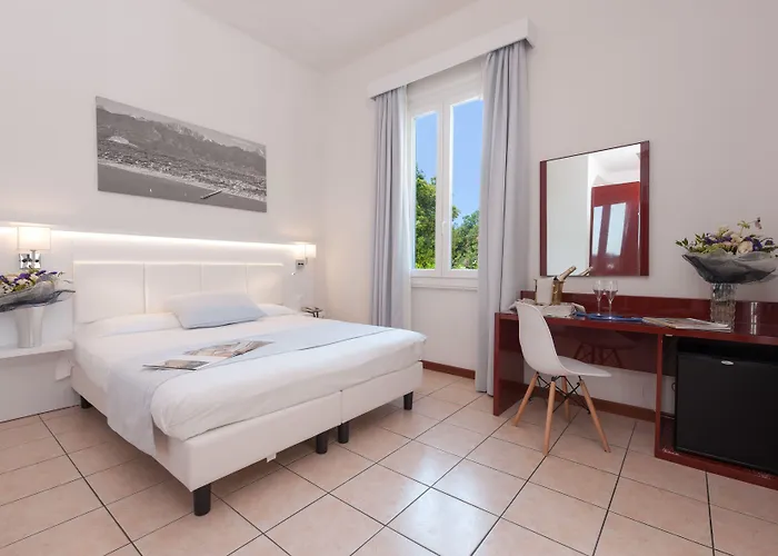 La Pace Forte dei Marmi